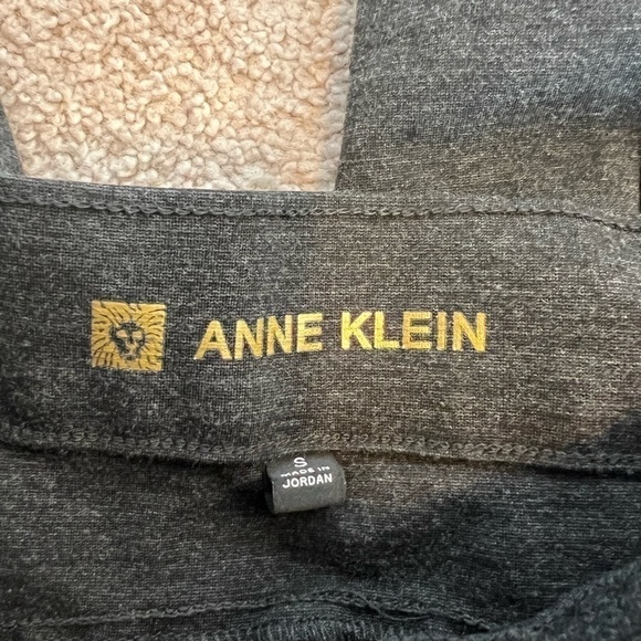 Anne Klein Women’s Gray Stretchy‎ Pants Size Small - Picture 9 of 9